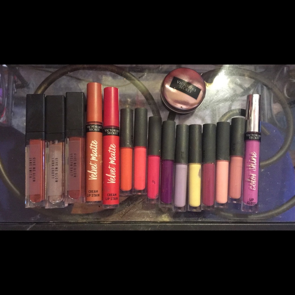 Lipstick bundle!